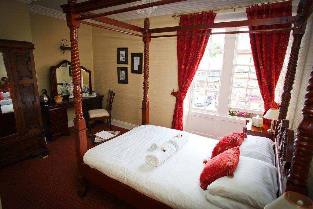 The Howard Arms Brampton  Extérieur photo