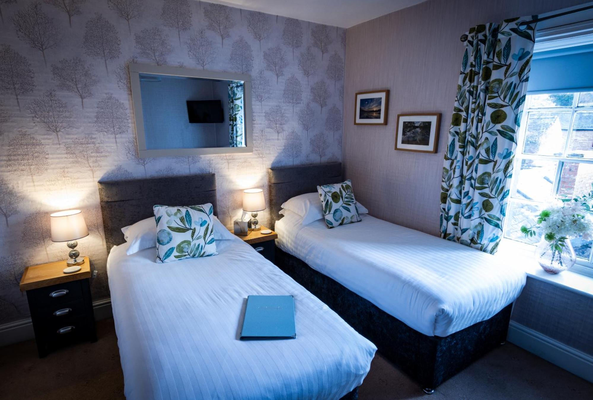The Howard Arms Brampton  Extérieur photo