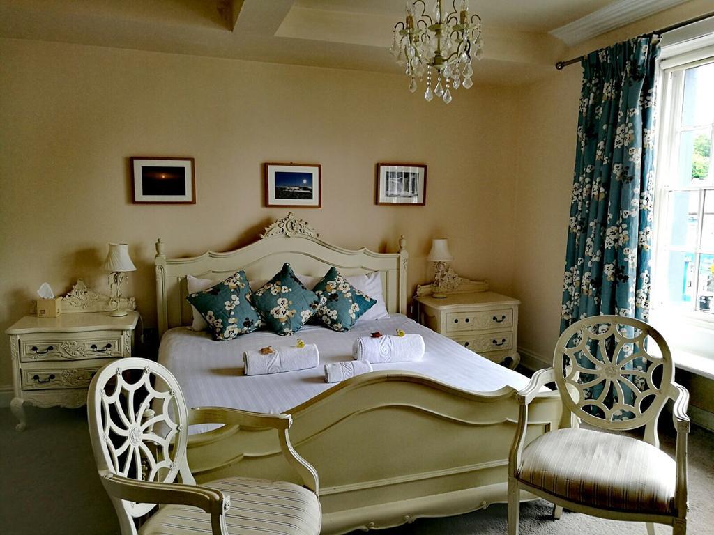 The Howard Arms Brampton  Extérieur photo