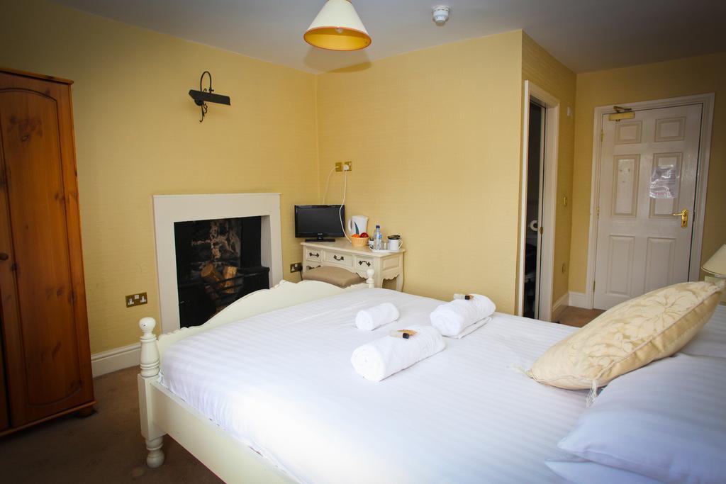The Howard Arms Brampton  Extérieur photo