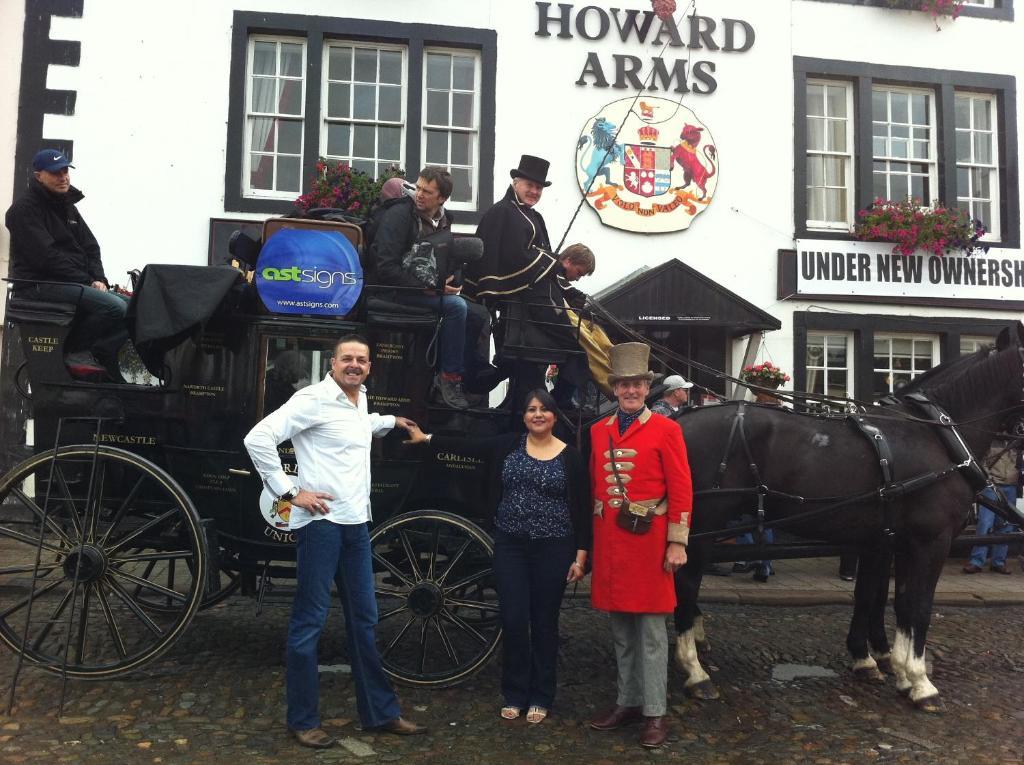 The Howard Arms Brampton  Extérieur photo