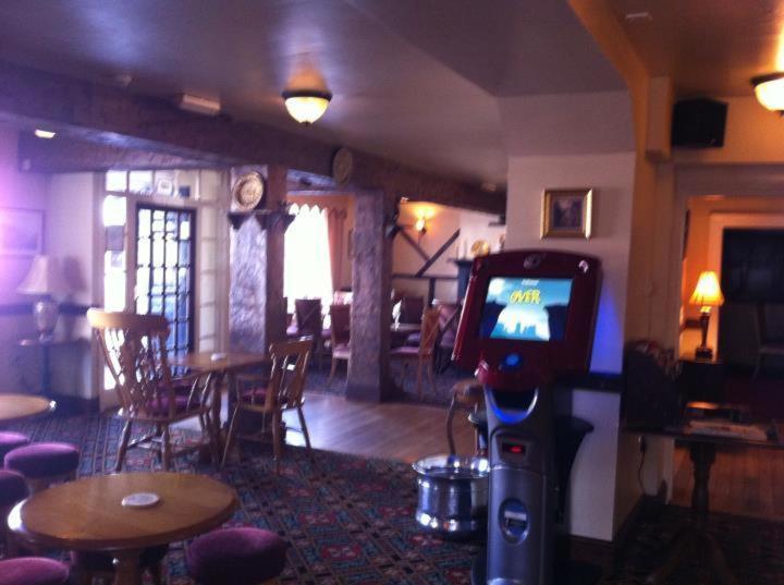 The Howard Arms Brampton  Extérieur photo
